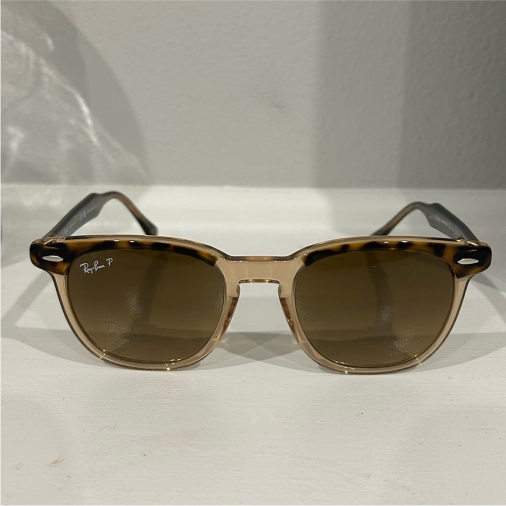 Ray-Ban Hawkeye sunglasses